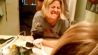 Спрагла члена сучка бажання безплатний порно сайт Севілья смокче його як божевільна